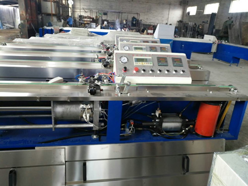 丁基膠塗布機 丁基膠塗布機