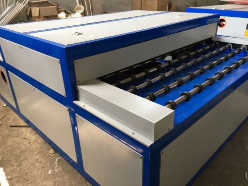 臥式中空玻璃設備和立式中空玻璃生產線在製作中空玻（bō）璃（lí）產（chǎn）品的（de）區別